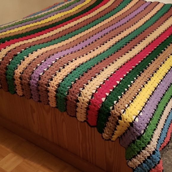 Other - Crochet  vntg multicolored throw